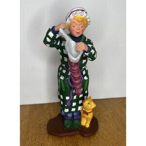 Christmas Vintage Department 56 All Through the House -Sue Ellen Figurine W/Box